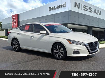 Certified 2021 Nissan Altima 2.5 SV w/ SV Premium Package