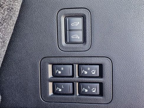 Certified 2025 INFINITI QX80 Sensory AWD/4WD image 44