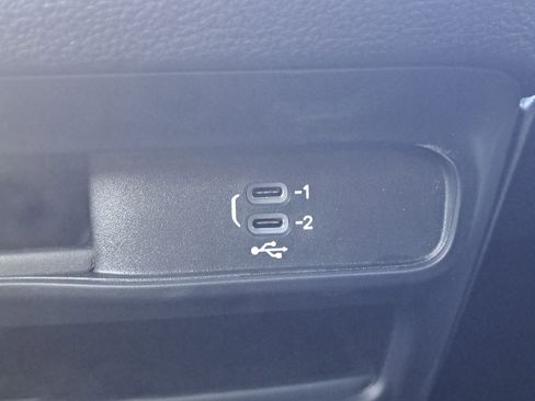 New 2026 Chrysler Pacifica Select image 19