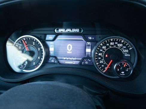 Used 2023 RAM 1500 Big Horn image 17