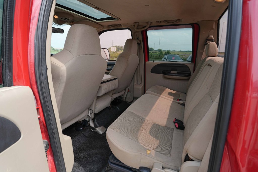Used 2005 Ford F350 XLT AWD/4WD image 14