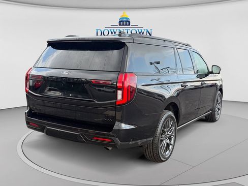 Used 2025 Ford Expedition Max Platinum w/ Stealth Performance Package AWD/4WD image 3