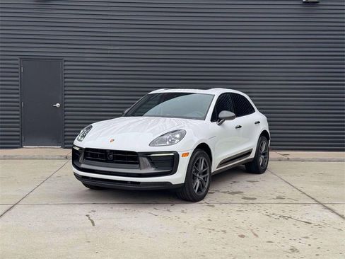 New 2026 Porsche Macan Turbo image 1