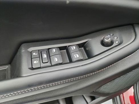 New 2026 Jeep Grand Cherokee Laredo AWD/4WD image 33