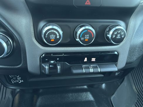 Used 2024 RAM 3500 Big Horn w/ Protection Group AWD/4WD image 25