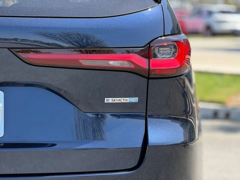Used 2024 MAZDA CX-90 Plug-In Hybrid w/ Premium Pkg AWD/4WD image 14