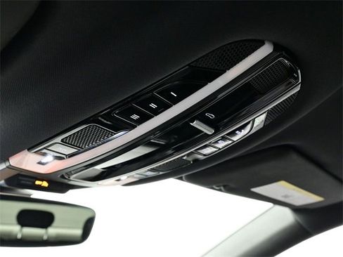 Used 2021 Porsche Cayenne Coupe w/ Premium Package image 13