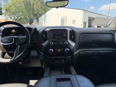 Used 2020 GMC Sierra 1500 Denali w/ Technology Package AWD/4WD image 18