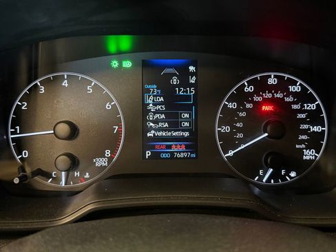 Used 2023 Toyota Corolla SE FWD image 10