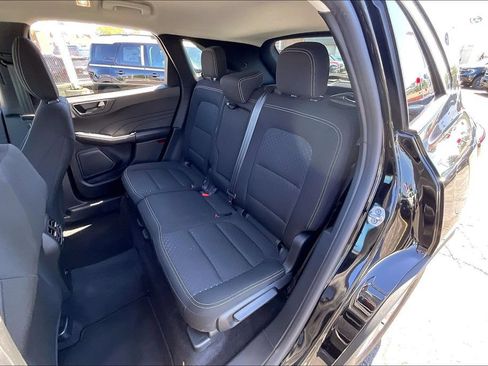 Certified 2024 Ford Escape Active AWD/4WD image 25