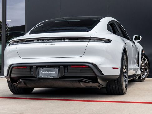 Certified 2021 Porsche Taycan RWD image 11