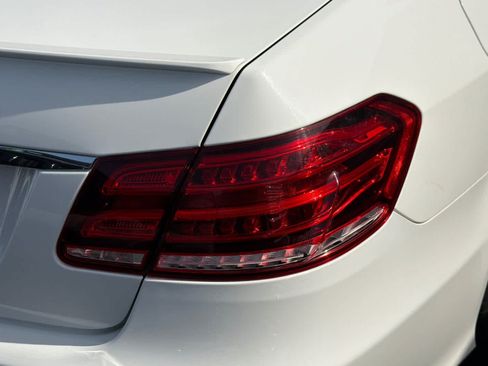 Used 2016 Mercedes-Benz E 350 Sedan image 16