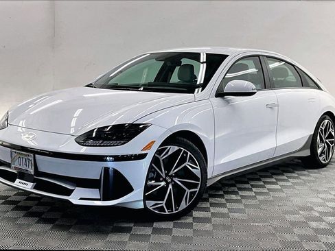 Used 2025 Hyundai Ioniq 6 SEL RWD image 1