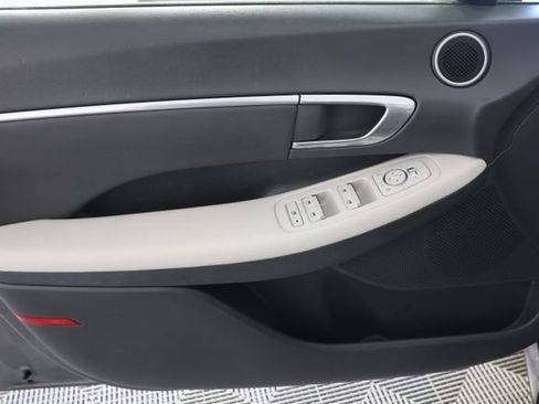 Used 2023 Hyundai Sonata SEL FWD image 25