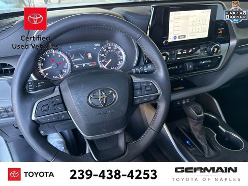 Certified 2024 Toyota Highlander XLE image 15