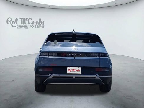 Used 2024 Hyundai Ioniq 5 SEL RWD image 4