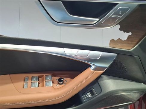 Used 2025 Audi A6 Premium Plus w/ Premium Plus Package image 16