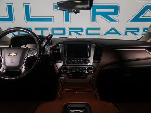 Used 2018 Chevrolet Suburban Premier w/ Max Trailering Package image 8