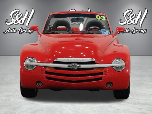 Used 2003 Chevrolet SSR w/ Preferred Equipment Group RWD image 13