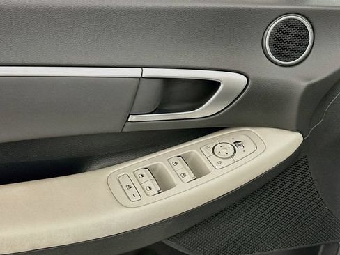 Used 2024 Hyundai Sonata SEL FWD image 10