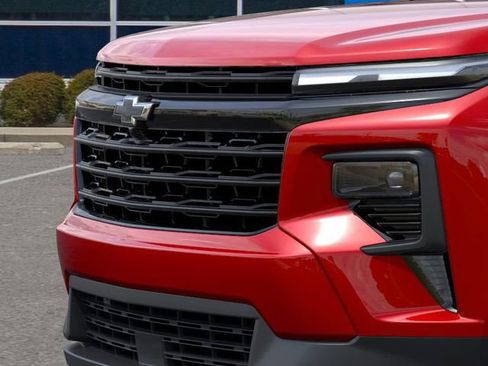 New 2026 Chevrolet Traverse LT w/ Midnight/Sport Edition image 13