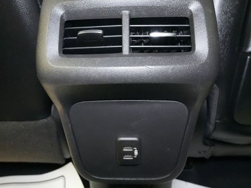 Used 2020 GMC Terrain SLT image 21