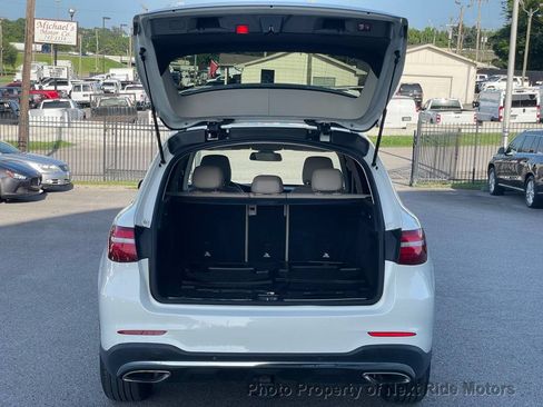 Used 2017 Mercedes-Benz GLC 300 w/ Premium 2 Package image 25