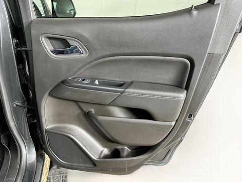 Used 2016 GMC Canyon SLE w/ SLE Convenience Package RWD image 29