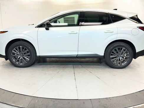 New 2026 Nissan Murano SL w/ Comfort Package image 2