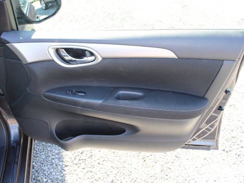 Used 2015 Nissan Sentra SV w/ Navigation Package FWD image 22