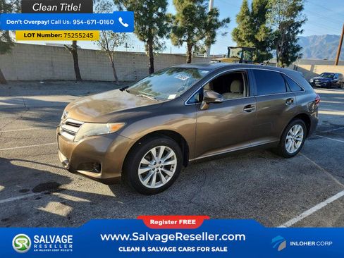 Used 2013 Toyota Venza LE FWD image 1