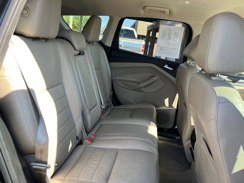 Used 2016 Ford Escape Titanium image 33