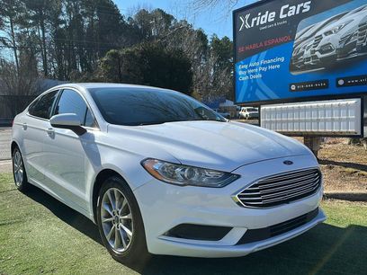 Used 2017 Ford Fusion SE w/ Fusion SE Technology Package