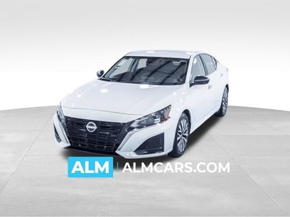Used 2025 Nissan Altima 2.5 SV