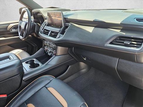 Used 2024 GMC Yukon AT4 w/ AT4 Premium Plus Package AWD/4WD image 23