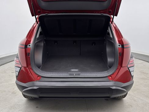 Used 2025 Hyundai Kona SEL image 29