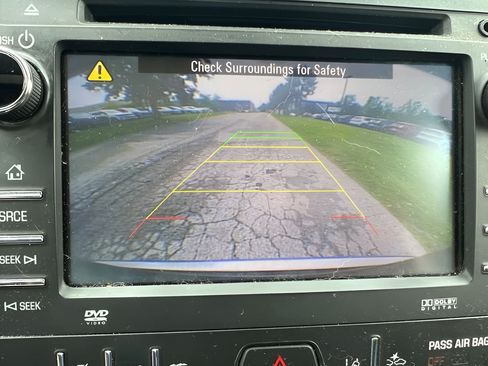 Used 2015 GMC Acadia SLT w/ Open Road Package AWD/4WD image 29