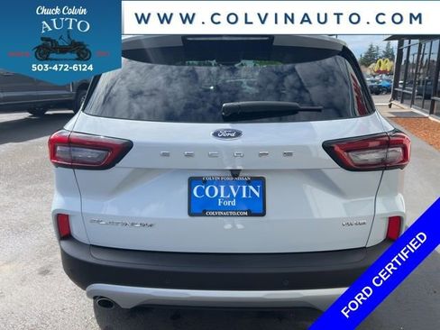 Certified 2025 Ford Escape Platinum AWD/4WD image 30