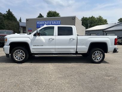 Used 2019 GMC Sierra 2500 Denali w/ Duramax Plus Package