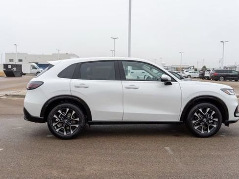 Used 2026 Honda HR-V EX-L image 8