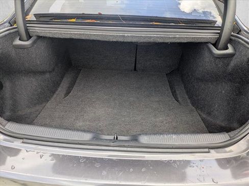 Used 2015 Dodge Charger SE w/ Sport Appearance Group image 18