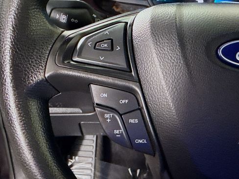 Used 2024 Ford Edge SE AWD/4WD image 14
