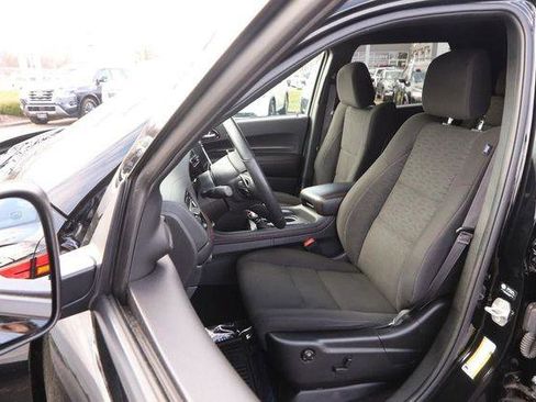 Used 2025 Dodge Durango GT image 9