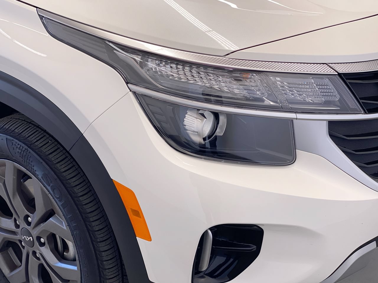 Certified 2026 Kia Seltos LX AWD/4WD image 11