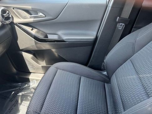 Used 2025 Chevrolet Equinox LT w/ Safety and Technology Package AWD/4WD image 22