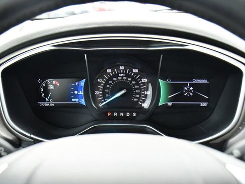 Used 2016 Ford Fusion SE w/ Equipment Group 202A FWD image 23