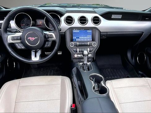 Used 2017 Ford Mustang GT Premium w/ Equipment Group 401A RWD image 8