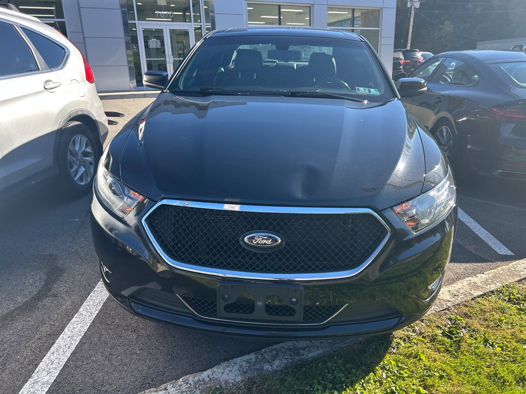 Used 2015 Ford Taurus SHO AWD/4WD image 2