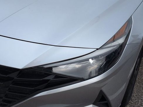 Used 2022 Hyundai Elantra SEL w/ Convenience Package image 26