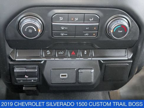 Used 2019 Chevrolet Silverado 1500 Custom Trail Boss w/ Custom Convenience Package AWD/4WD image 22